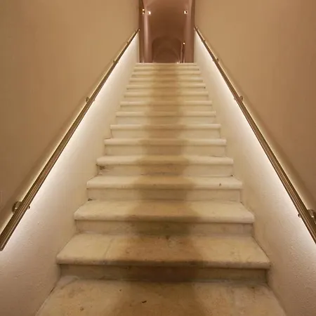 호텔 Calderoni Martini 4*