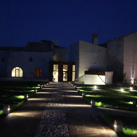 Calderoni Martini 4* ألتامورا