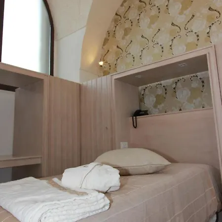 Calderoni Martini Otel